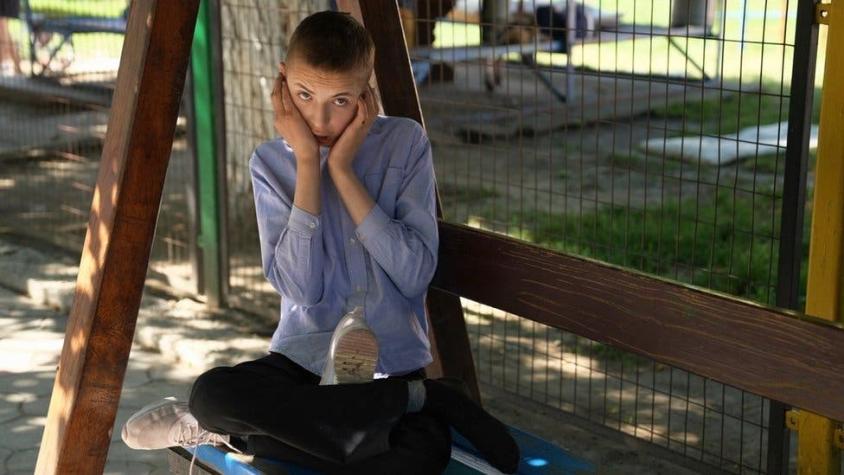 Niños atados y adultos en cunas: las terribles condiciones de los orfanatos de Ucrania