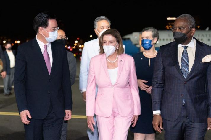 Nancy Pelosi bate sorpresivo récord en su controvertida llegada a Taiwán