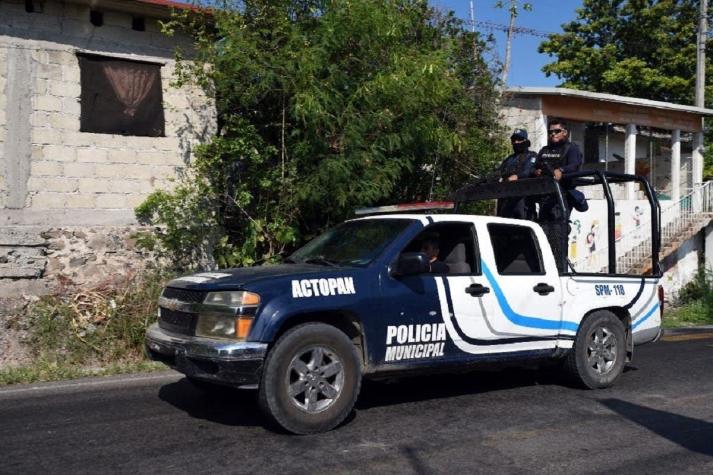 Mujer es acusada de matar a sus papás, hermanos y cuñados para quedarse con el negocio familiar