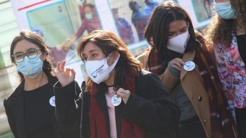 La polémica por la falta de vacunas para la viruela del mono se instala en el gobierno