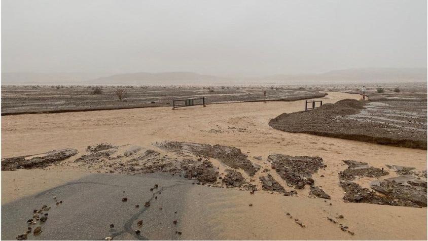 La inundación en el Valle de la Muerte, un evento que puede ocurrir "una vez cada 1.000 años"