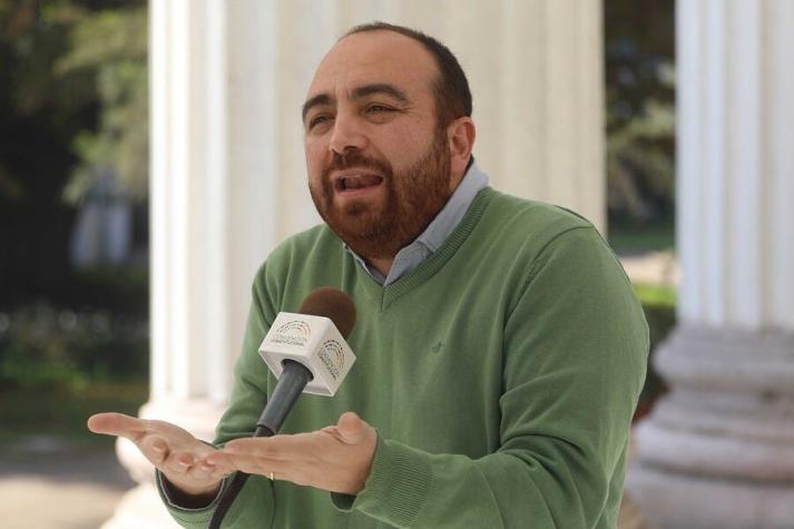 Fuad Chahín denuncia “interés político” en querella de la DC en su contra por administración desleal