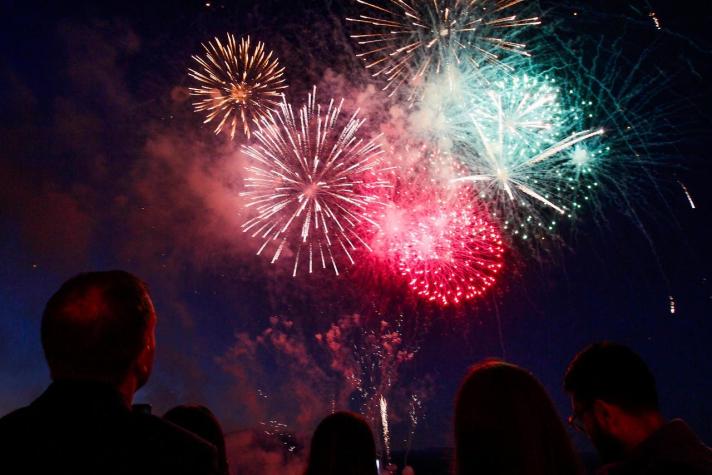 Concón no tendrá fuegos artificiales en Año Nuevo: espectáculo tenía un costo de $200 millones