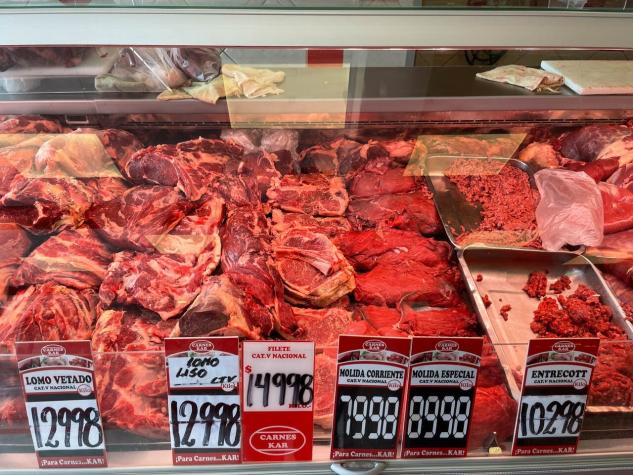 [VIDEO] Caída del dólar ¿Precio de la carne y bencina a la baja?