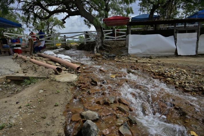 Rescate de obreros atrapados en mina en México se complica tras “abrupto” aumento del nivel de agua