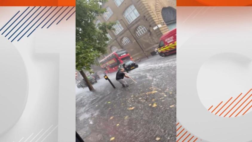 [VIDEO] Cambio climático en Europa: Inundaciones en Londres e incendio en España