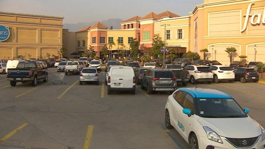 [VIDEO] Robo en un estacionamiento pagado de un mall: ¿Quién se hace cargo?
