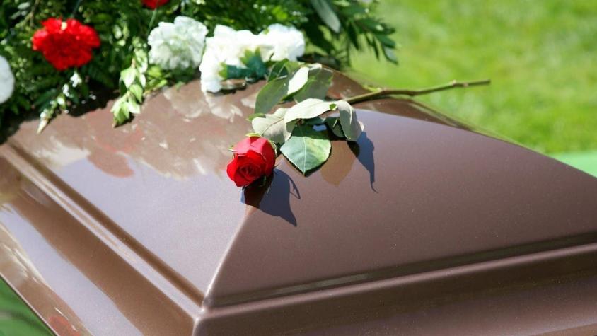 Niña de 3 años fue declarada muerta en hospital y descubrieron que seguía viva en su funeral
