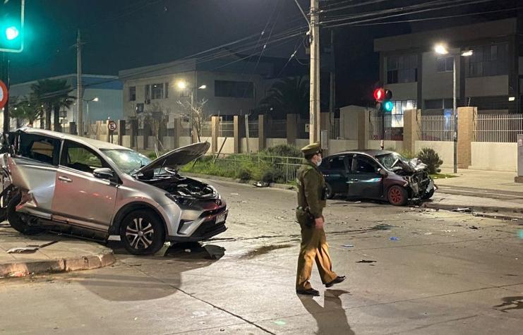 Accidente vehicular termina con un hombre muerto y una mujer lesionada en Cerrillos