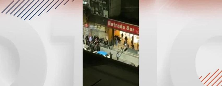 Dos guardias resultaron heridos tras incidentes en concierto de metal en el Teatro Caupolicán