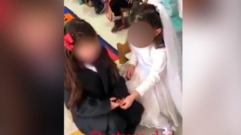 Críticas por video de dos niñas “casándose” en un jardín infantil