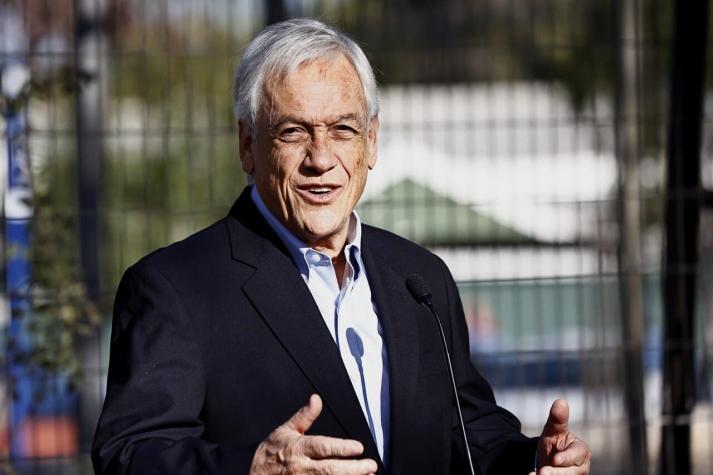 Piñera reapareció para votar en plebiscito: "Lo que Chile necesita es más paz"