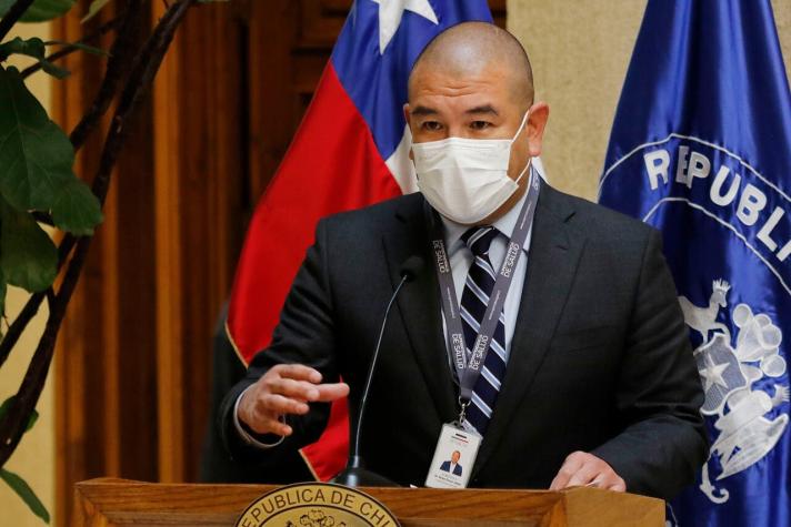 Cambio de gabinete: Víctor Torres surge como carta fuerte para el Minsal y enreda a la DC