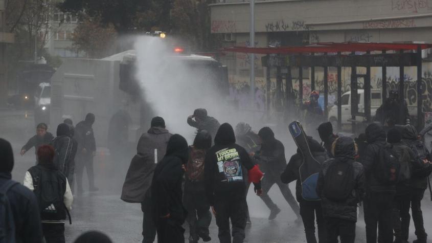 Balance por marchas en Santiago: Detienen a dos personas por participar en saqueos