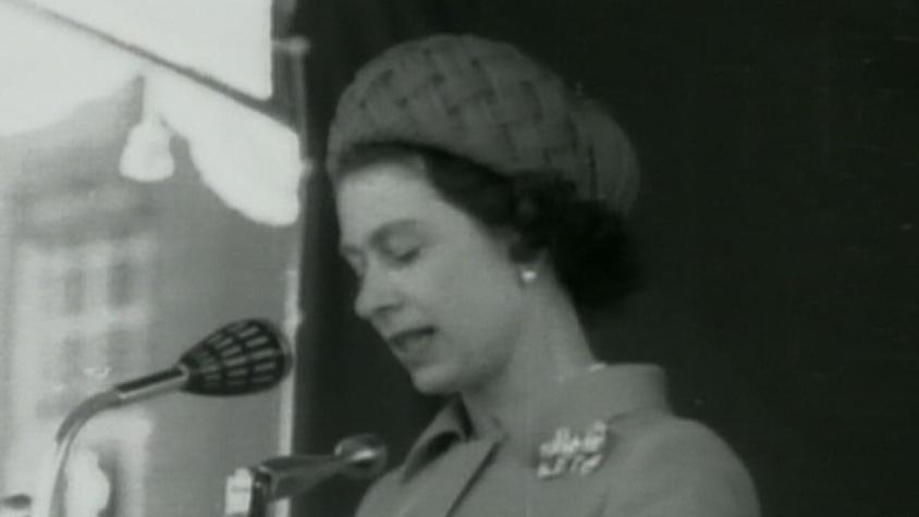 [VIDEO] La semana que la Reina Isabel II estuvo en Chile: Su visita fue en noviembre de 1968