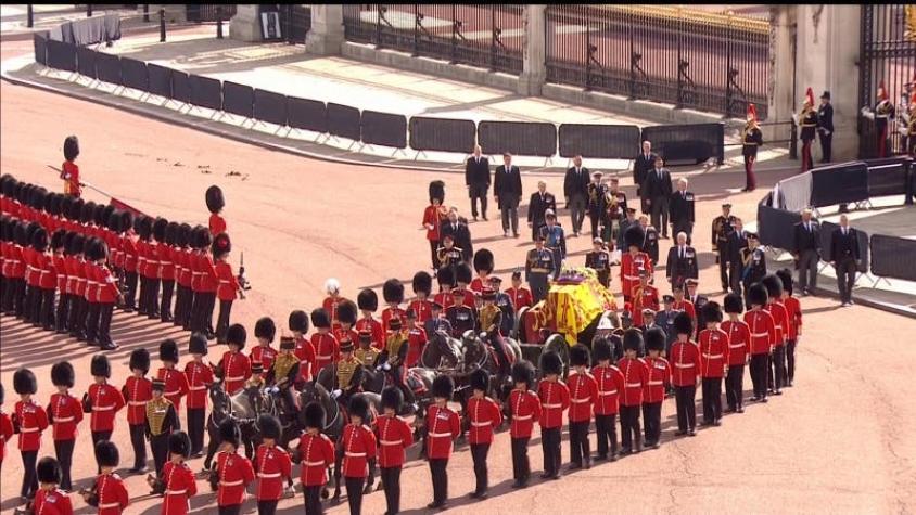 Londres despide a reina Isabel II con emotiva ceremonia
