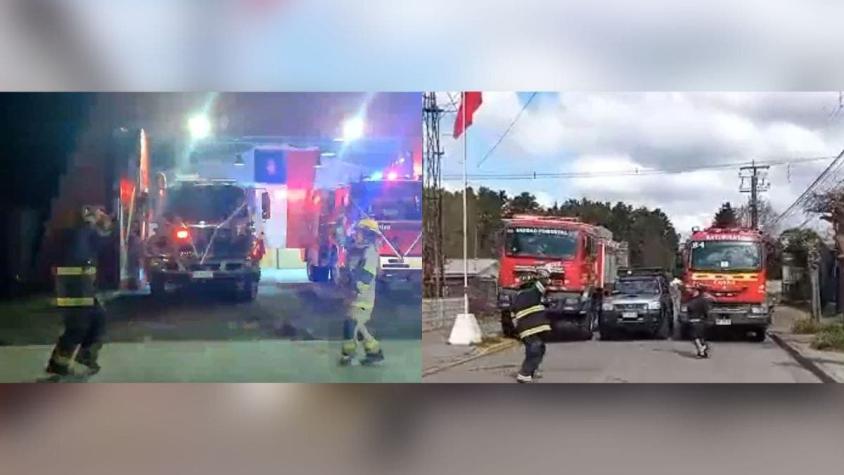 Fiestas Patrias: Bomberos se lucieron bailando cueca en distintas partes de Chile