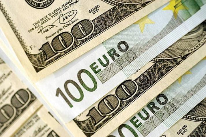 Tras las amenazas de Putin: El dólar alcanza su mayor valor frente al euro en casi 20 años