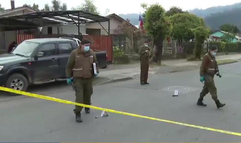 Dos menores de edad resultan baleados tras robar en un liceo de Chiguayante