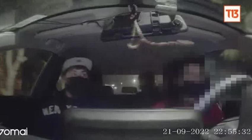 [VIDEO] Violento asalto armado a conductora de aplicación en Puente Alto quedó registrado