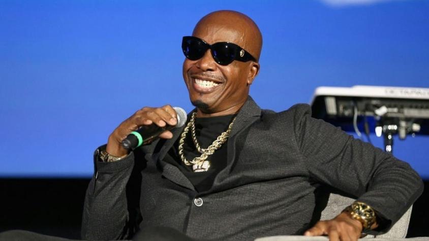 ¿Se vienen cositas? MC Hammer emociona a sus fans con un tuit sobre Chile