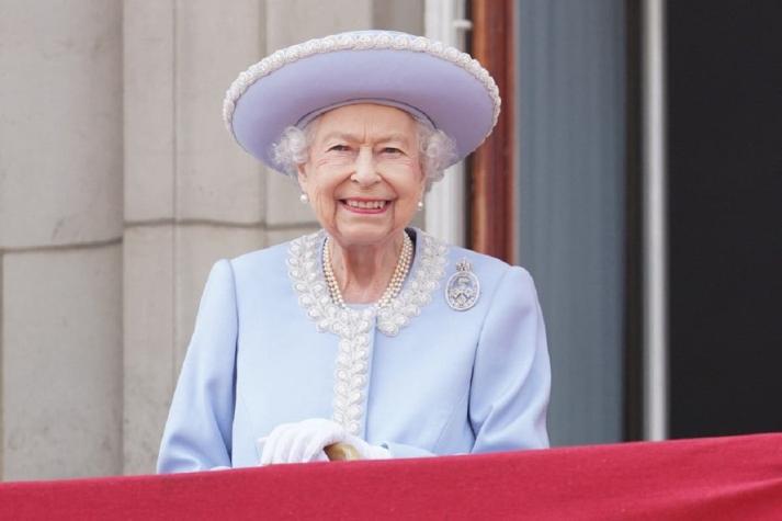 Difunden certificado de defunción de la reina Isabel II que revela causa y hora de su muerte