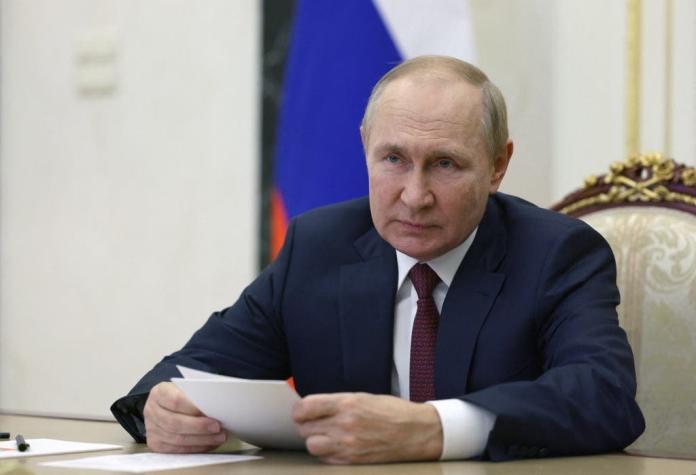 Putin reconoce la independencia de dos regiones en el sur de Ucrania