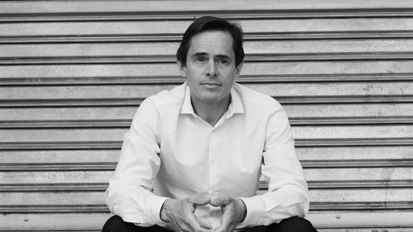 Cristián Valdivieso, director de Criteria, analiza las lecciones del caso Bolsonaro para Chile