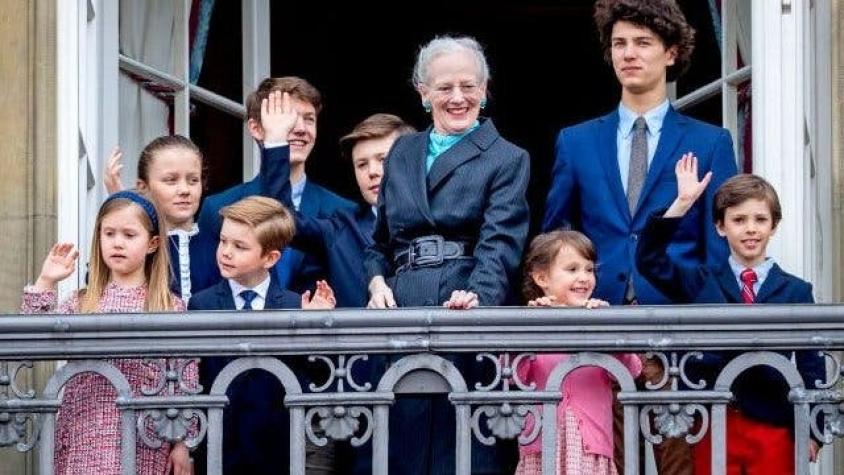 Polémica por decisión de la reina de Dinamarca de despojar del título de príncipes a sus 4 nietos