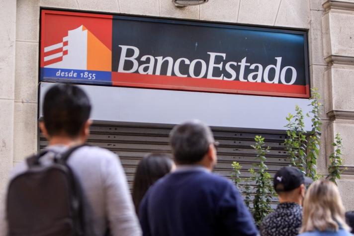 BancoEstado reportó "intermitencias" en servicio web y aplicación móvil