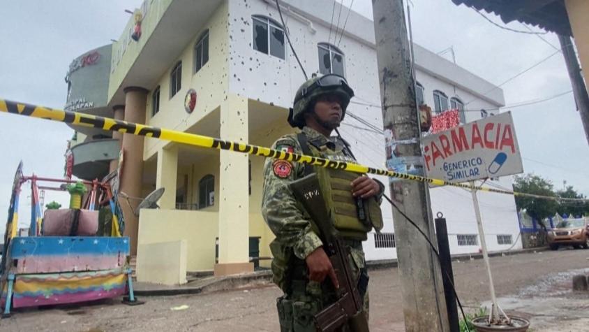 [VIDEO] Doble ataque en Guerrero: Sicarios matan a alcalde y otras 19 personas