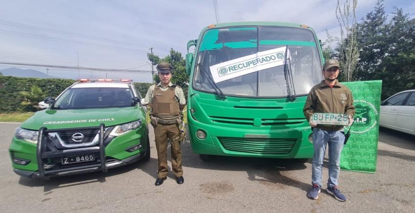 Carabineros de San Fernando encuentra bus del Transantiago: Lo habían robado en la RM