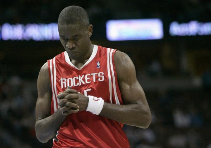 Dikembe Mutombo, ex estrella de la NBA, sufre de un tumor cerebral