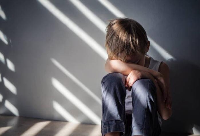 Escocia: Joven golpeó a una niña con autismo y la dejó inconsciente