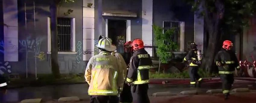 Adulta mayor muere tras incendio en Quinta Normal