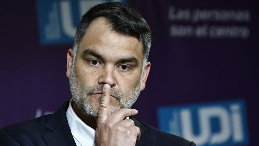 Macaya critica palabras de Boric por 18-O y señala que "Chile retrocedió estos tres años" Macaya critica palabras de Boric por 18-O y señala que "Chile retrocedió estos tres años"