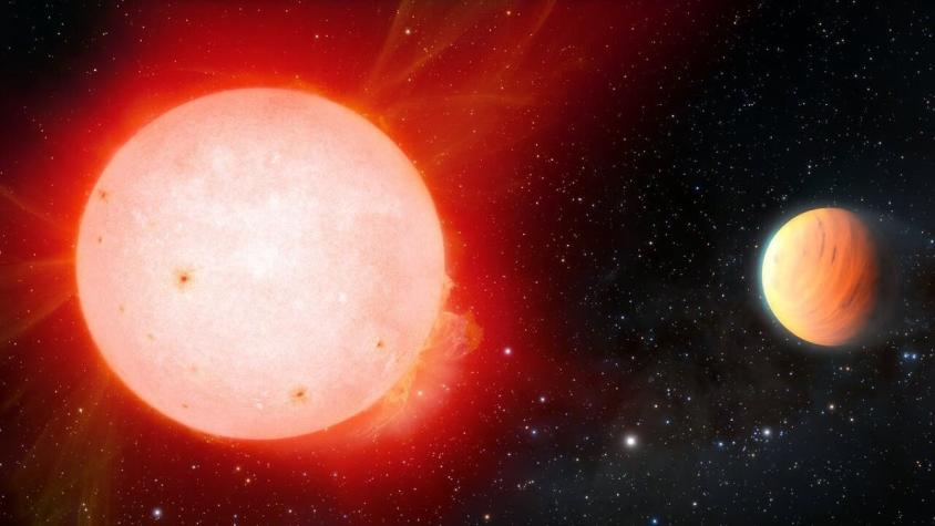 Descubren nuevo exoplaneta “Marshmallow”: Tiene una densidad muy baja y ultra esponjosa