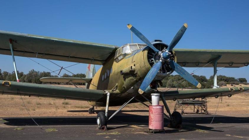 Un piloto cubano aterriza en el sur de Florida en una antigua avioneta rusa