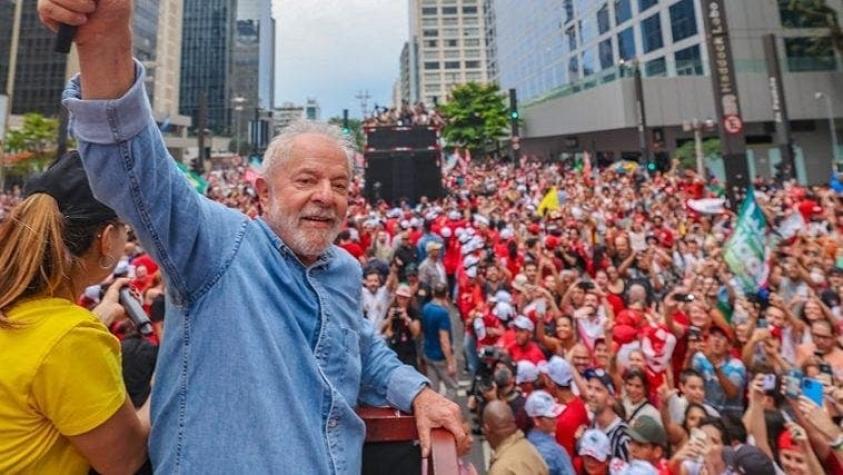 Elecciones en Brasil: 12 claves para entender la trayectoria personal y política de Lula