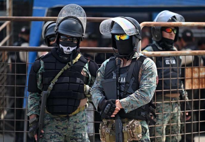 Narcos mataron a cinco policías en Ecuador