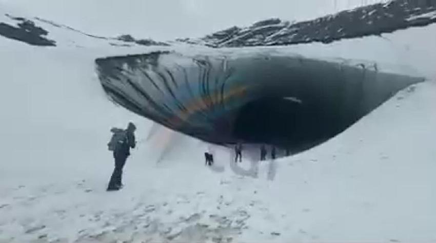[VIDEO] El impactante registro del momento en que una roca de hielo gigante mató a turista brasileño