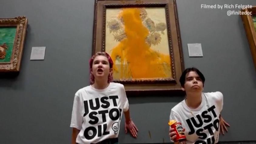 [VIDEO] Ecovandalismo: Activistas climáticos explican sus ataques contra el arte