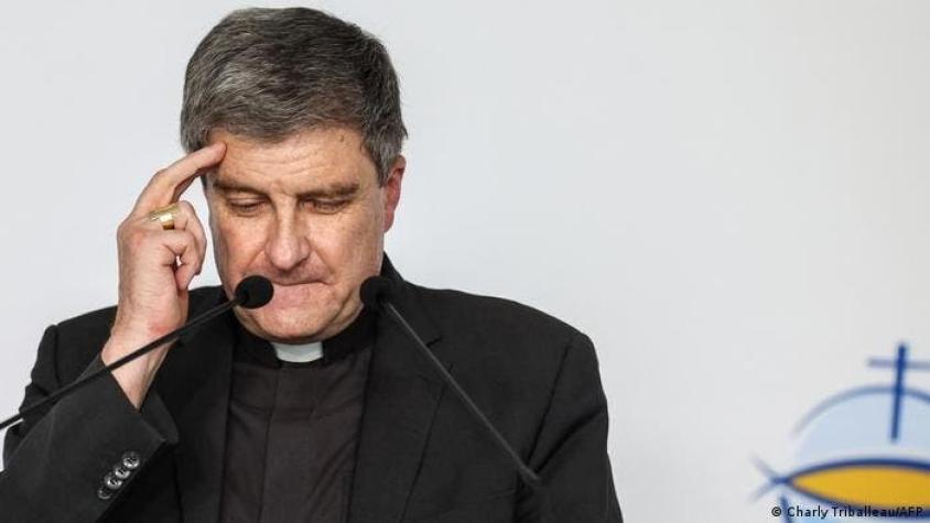 Investigan a once obispos por agresiones sexuales en Francia