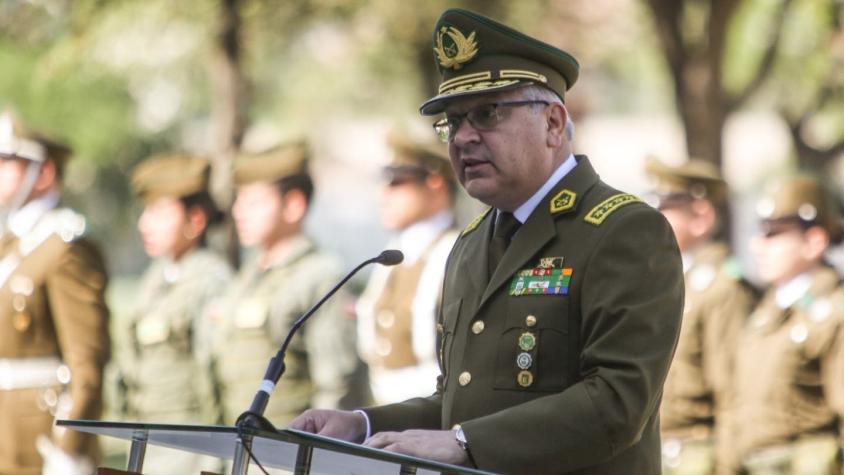 "Pese a todo lo que hemos vivido": El saludo del general Yáñez por alza de aprobación a Carabineros