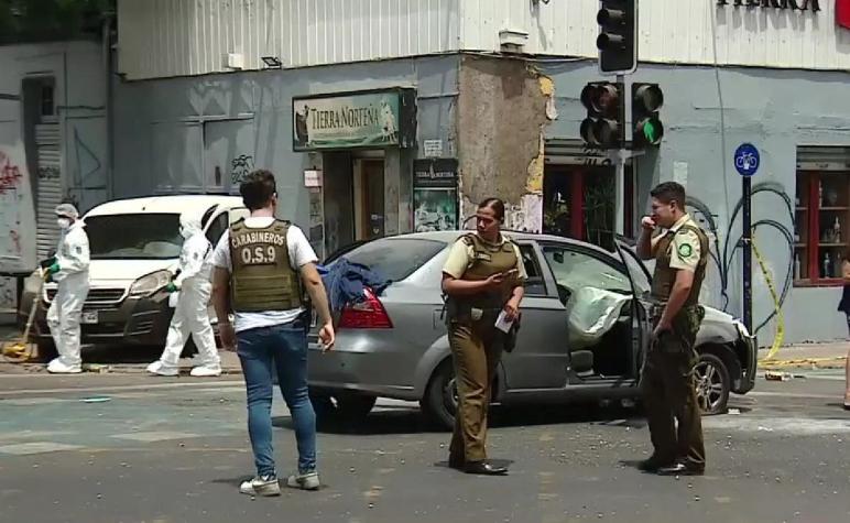 Persecución termina con delincuente baleada por Carabineros en Santiago Centro: hay cuatro detenidos