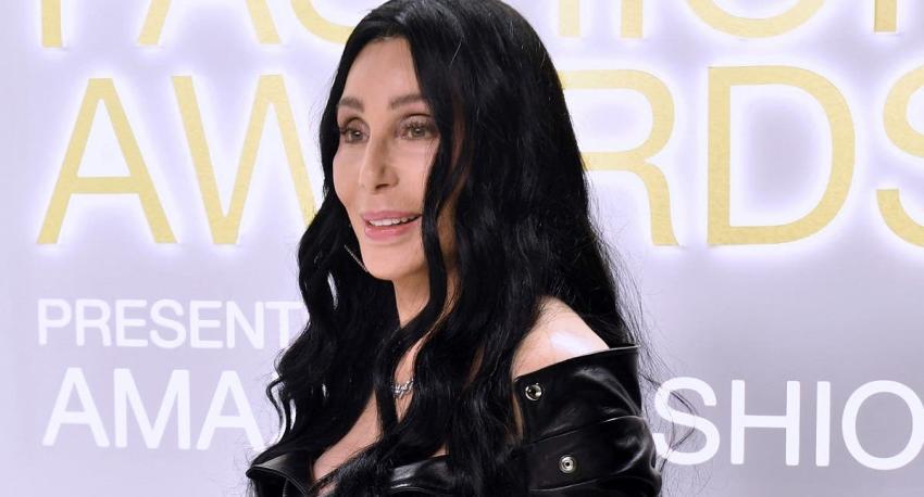 Cher confirma romance con hombre 40 años menor que ella: “El amor no entiende de matemáticas"