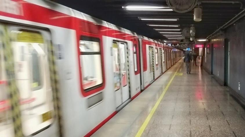 Metro de Santiago anuncia modificaciones para este fin de semana por el Primavera Sound 2022