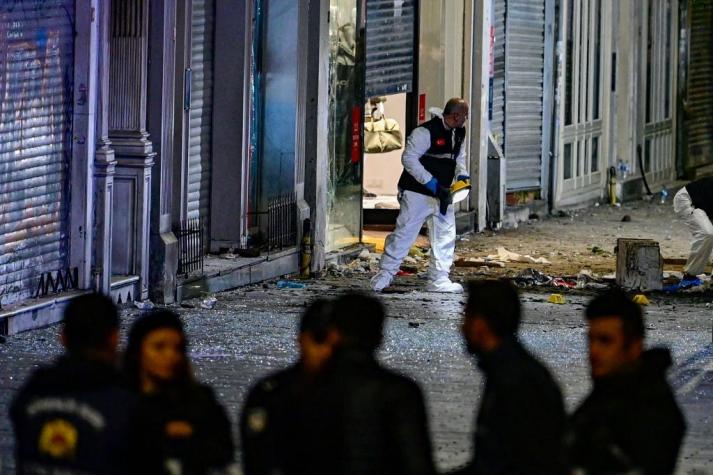 [VIDEO] Cámaras de seguridad captan el momento exacto de la explosión en Turquía: Al menos 6 muertos