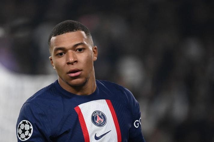 El obsceno gesto de Mbappé a rival luego que el PSG ganara 5-0