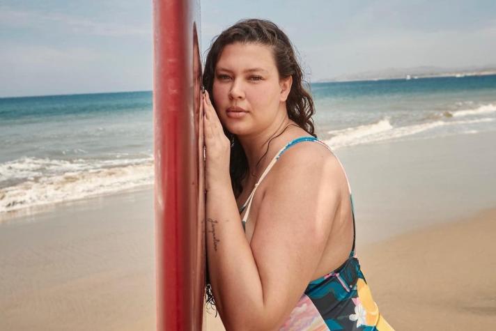 Michelle Carvalho deslumbró con osado destape desde la playa: compartió registros en Instagram